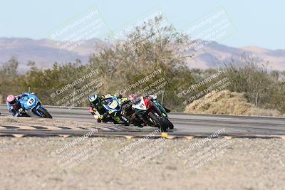 media/Dec-06-2025-CVMA (Sat) [[4a896cc04c]]/Race 4-Formula Middleweight/